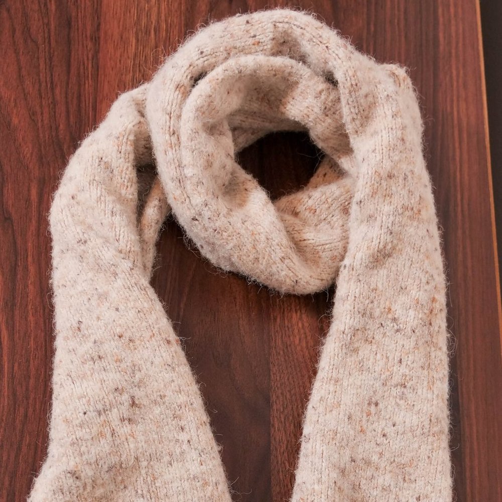 Universal Thread Scarf